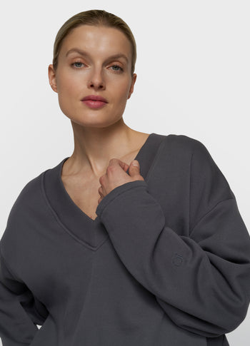 v-neck balloon sweater | steel blue