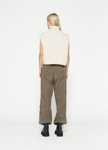 short soft knit sweater | ecru