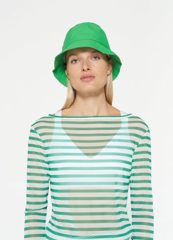 bucket hat | apple green