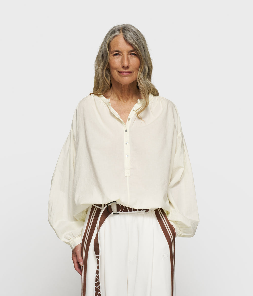 flowy blouse | faded pastel yellow