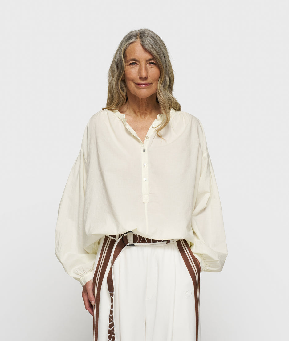 flowy blouse | faded pastel yellow