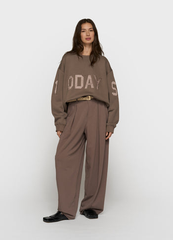 statement sweater logo | moonrock