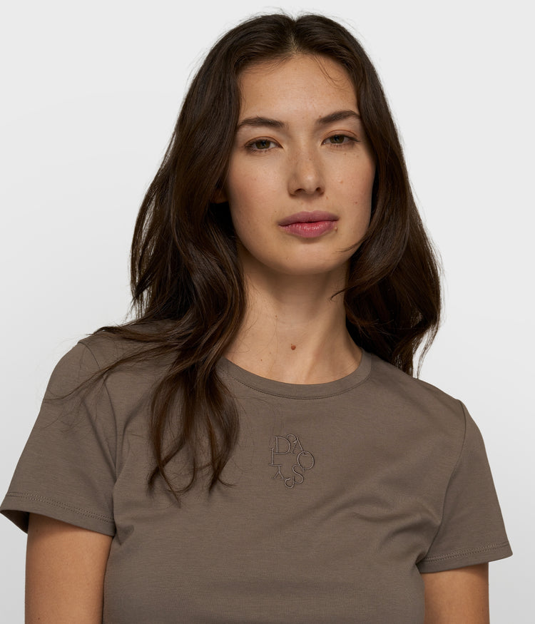 slim short sleeve tee | moonrock