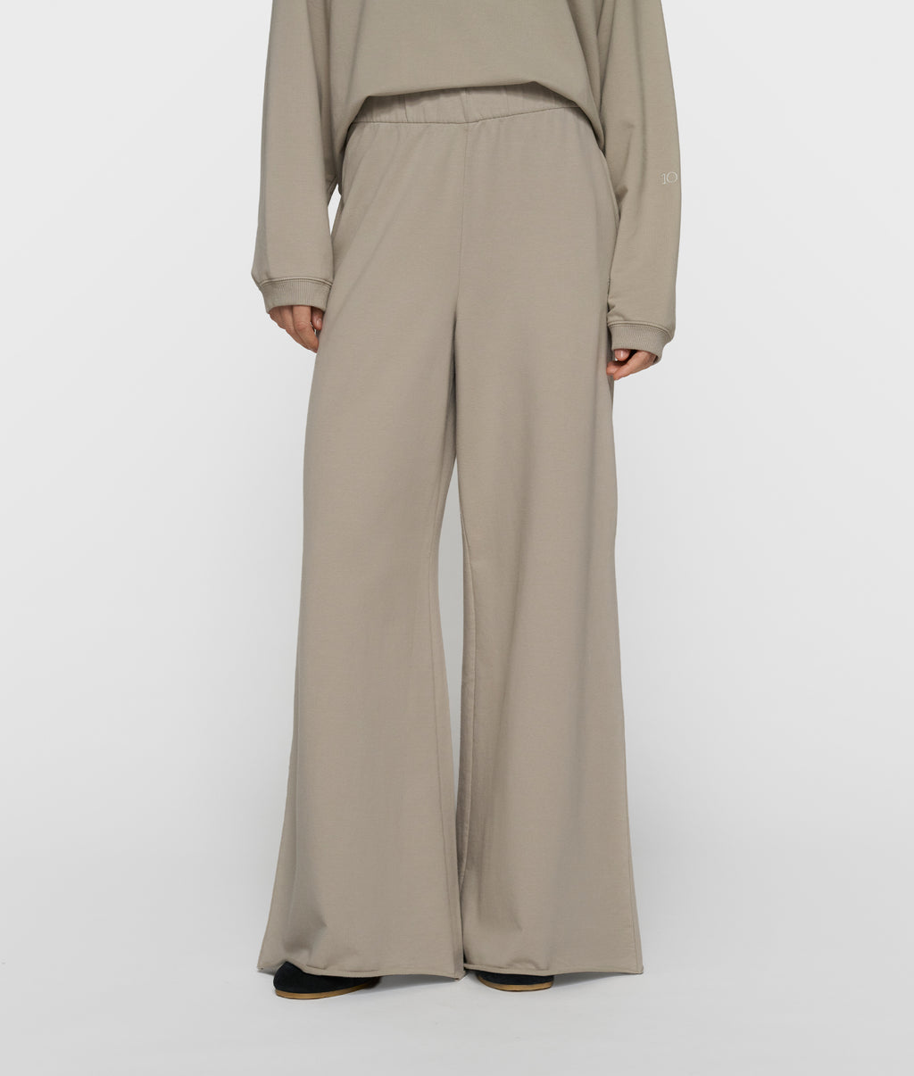 silent chique wide jogger | fog