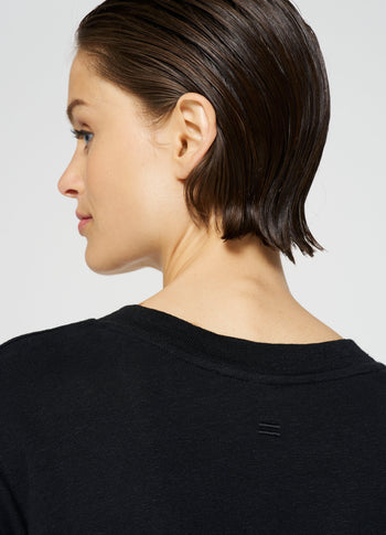 v-neck tee linen | black