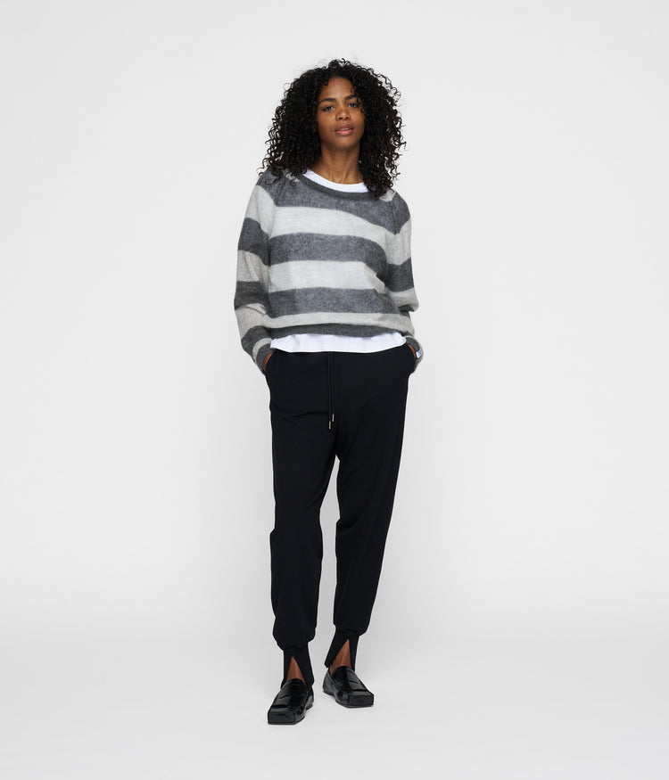 thin knit sweater | antra melee/white grey melee