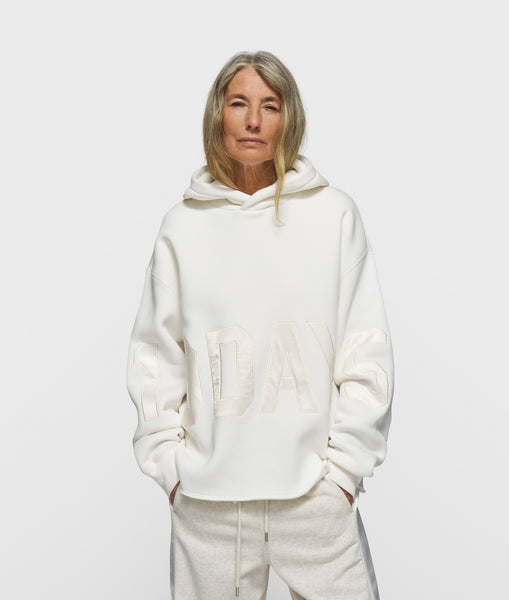 CDL STATEMENT HOODIE IVORY Mサイズ 103_20251016_10DAYS_PS26_ECOM_