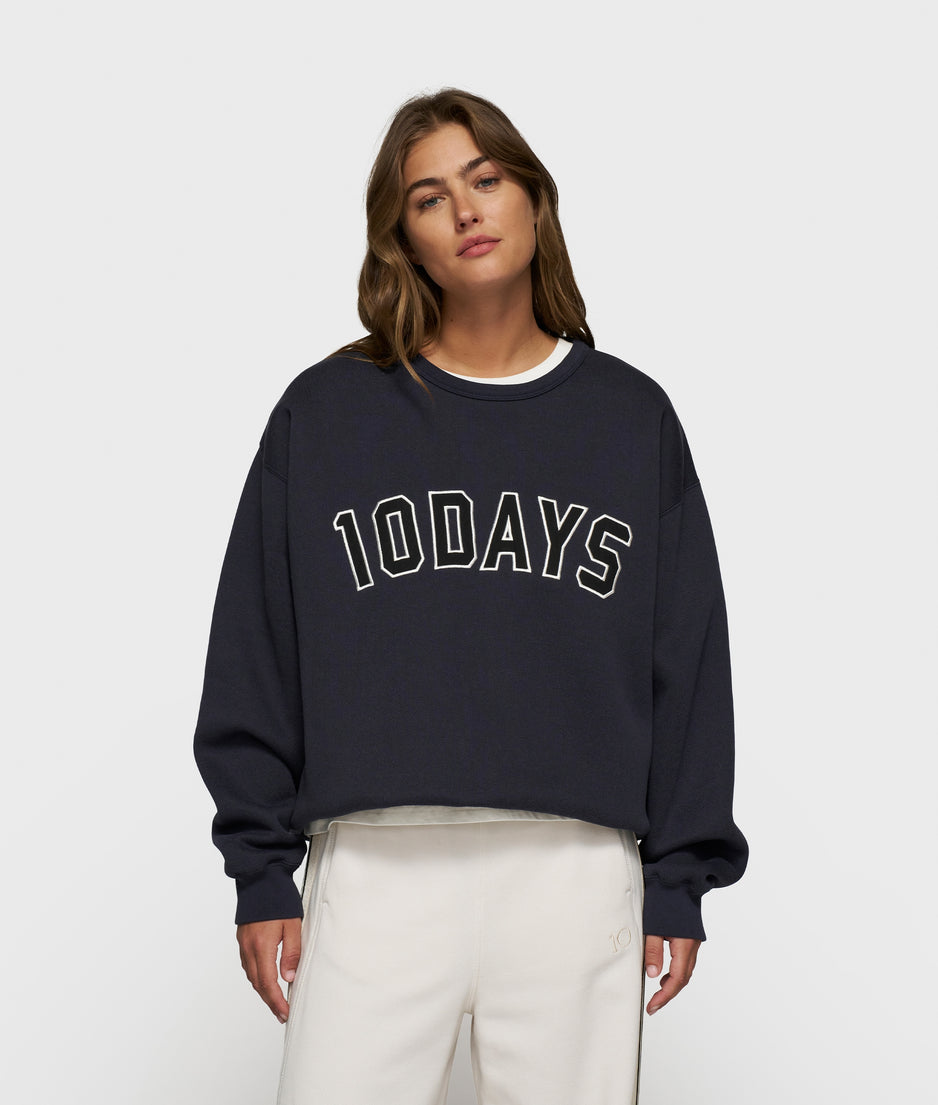 statement sweater | dark navy