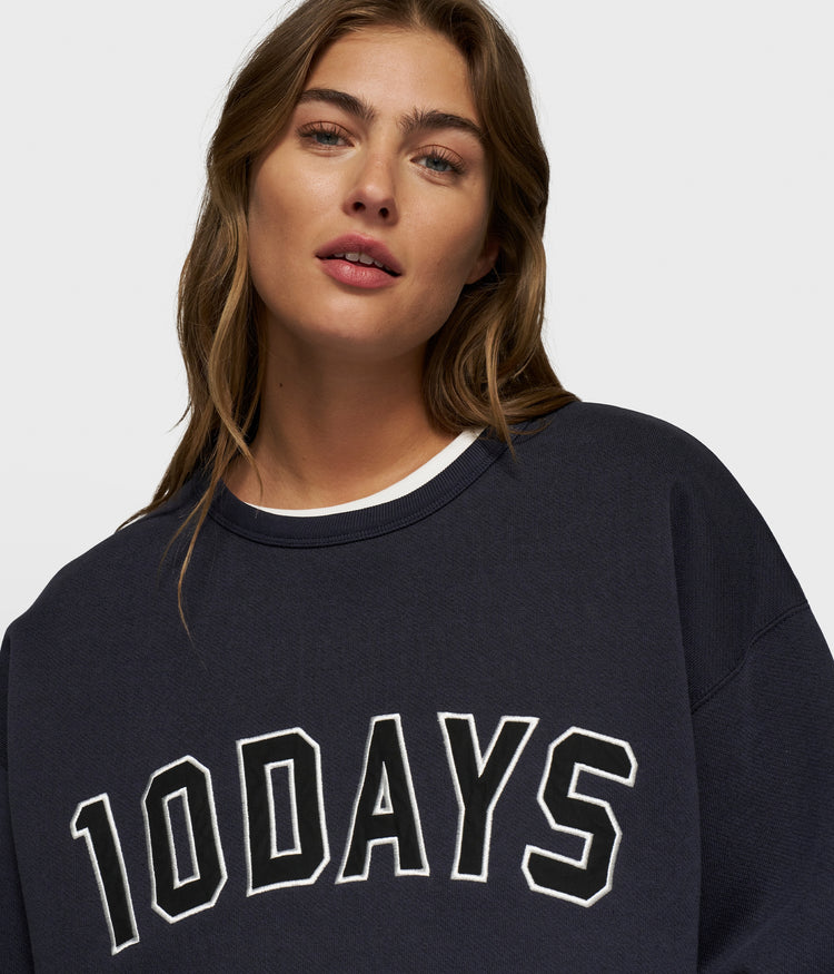 statement sweater | dark navy