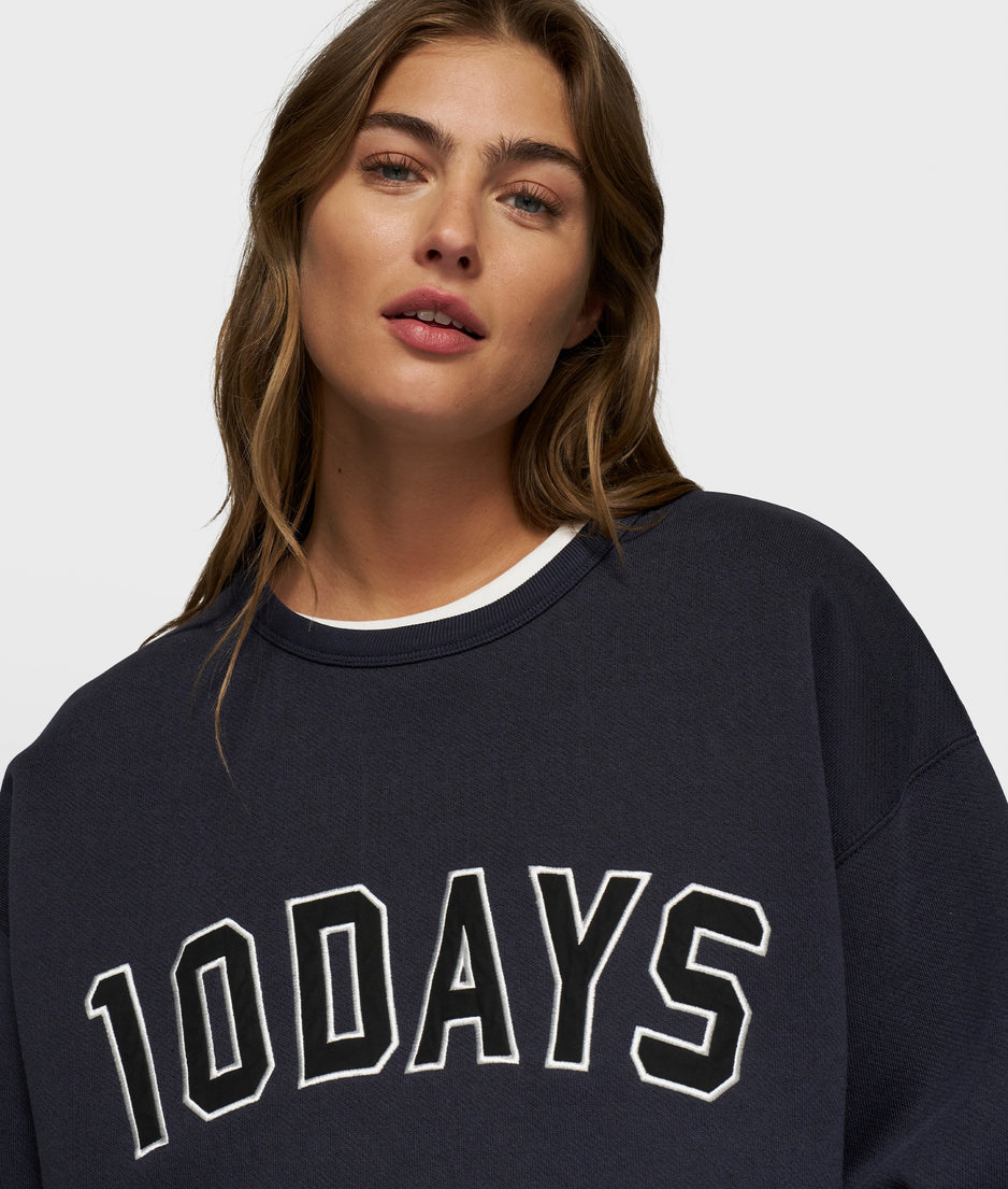 statement sweater | dark navy