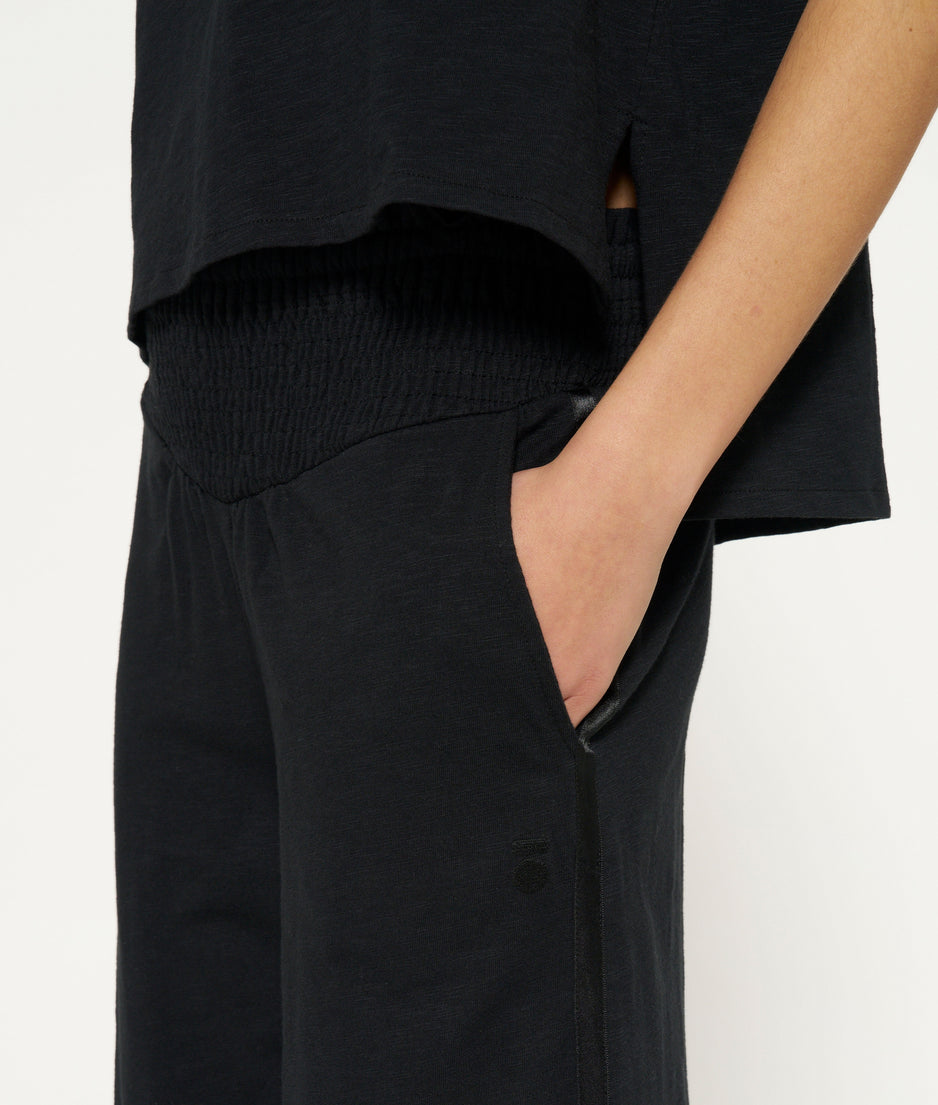 wide leg smock pants | black