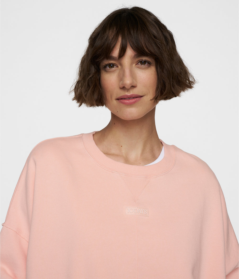 beach sweater | peach