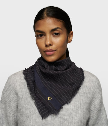 bandana pinstripe | dark navy