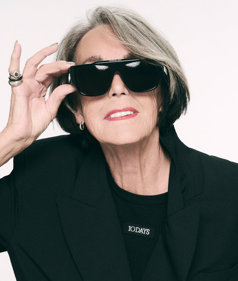 the iconic sunglasses | black