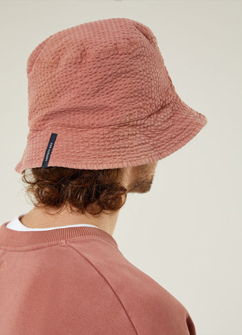 Axel bucket hat | brick