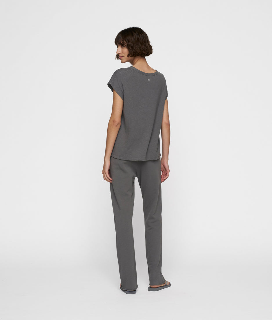 straight jogger | oil