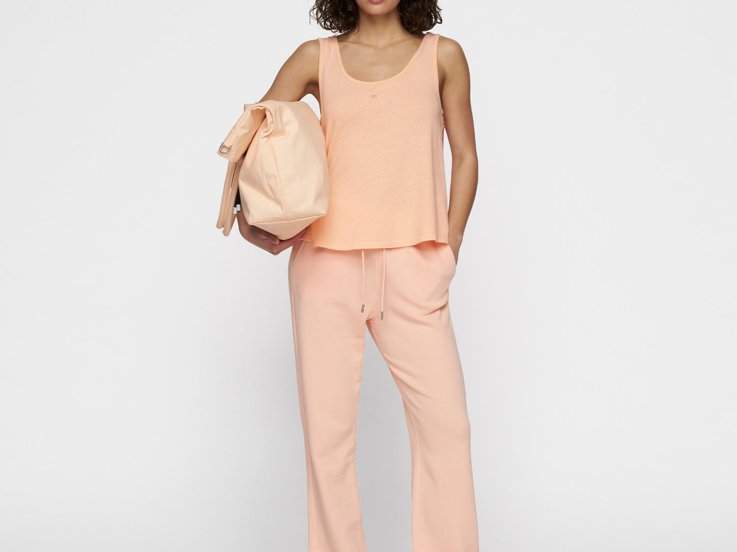 straight jogger | peach