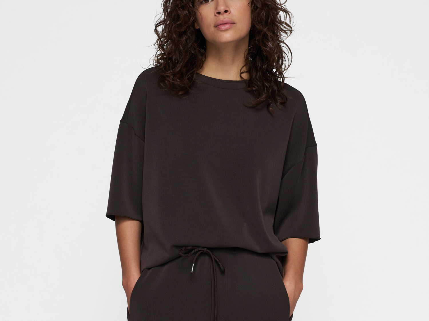 soft scuba tee | chocolate