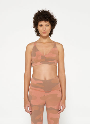 sporty bra camo | saddle brown