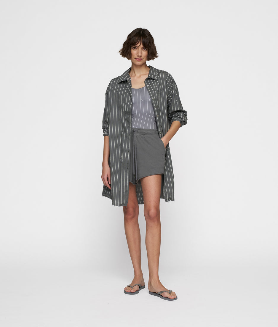 easy shorts | oil