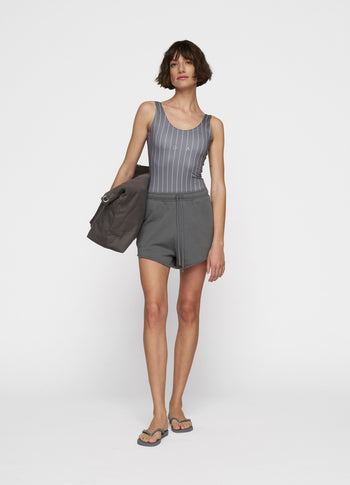 easy shorts | oil
