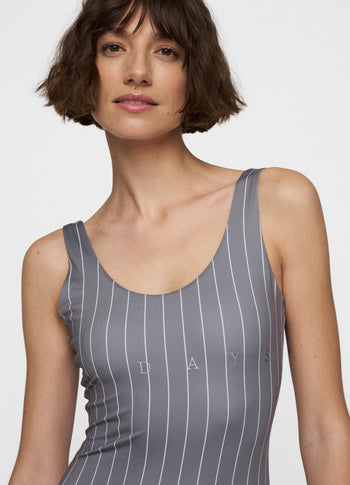 bathing suit stripes | oil