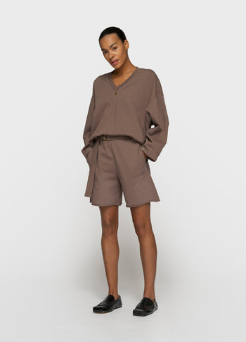 belted shorts fleece | moonrock