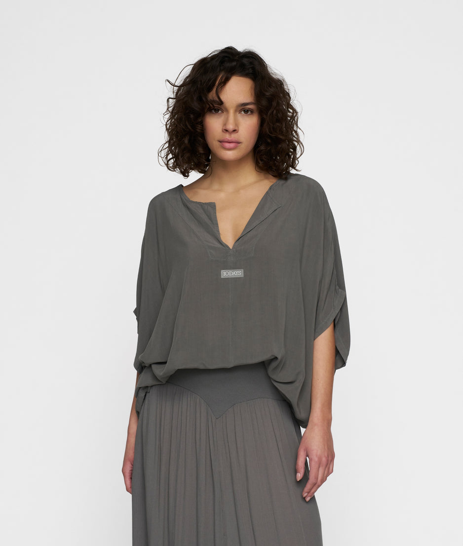 kimono top | oil
