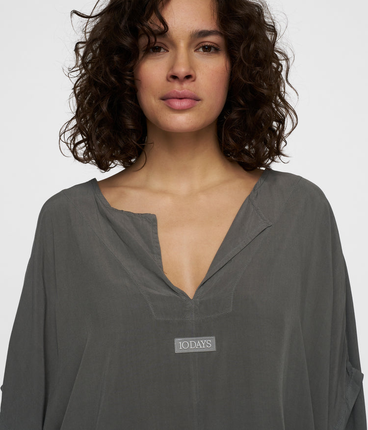 kimono top | oil