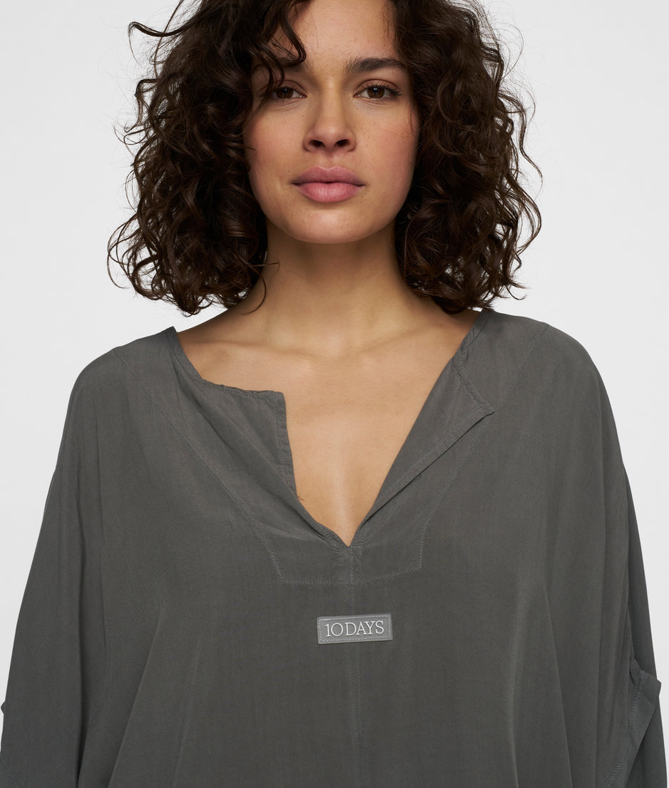 kimono top | oil