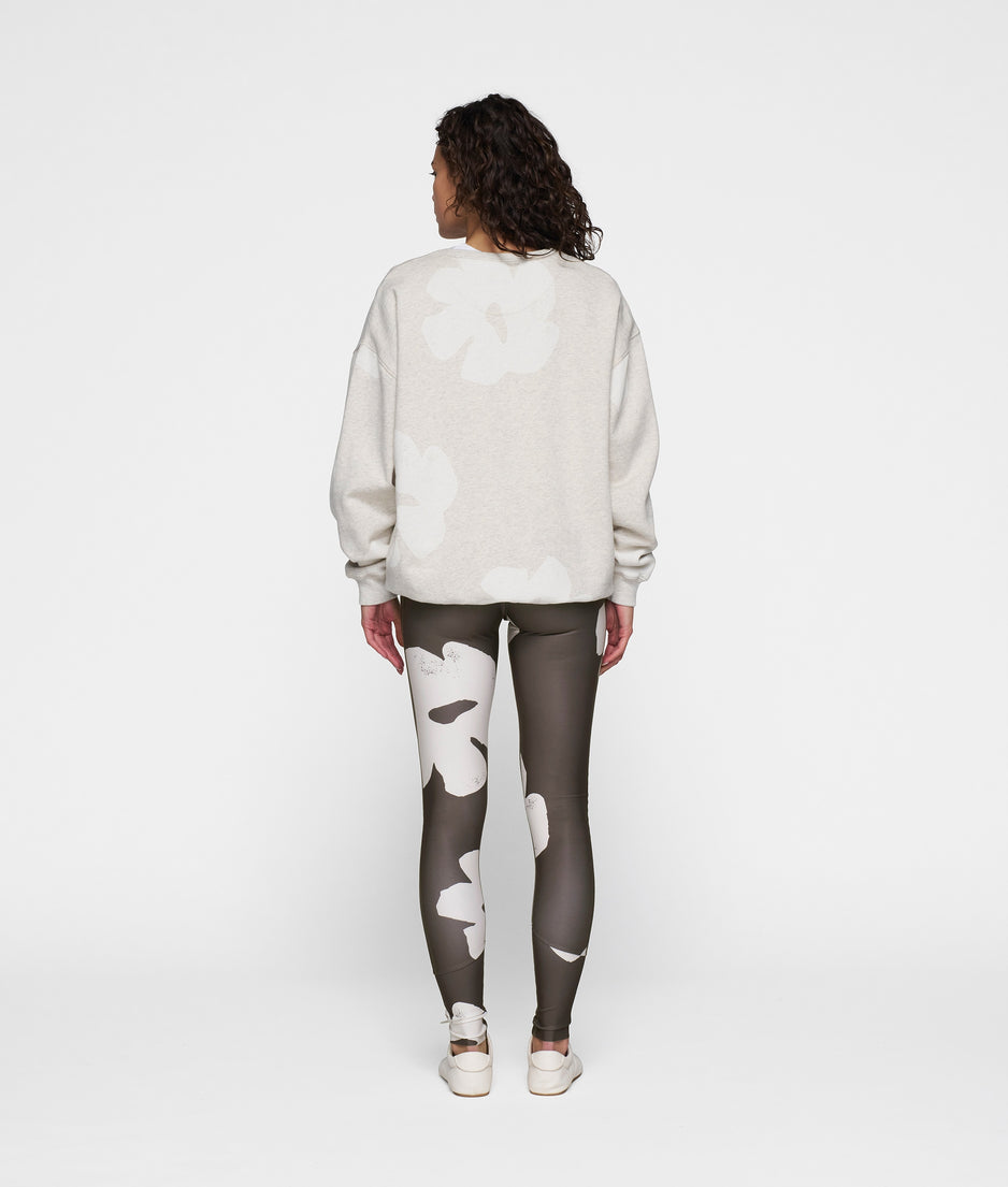 statement sweater flower | soft white melee