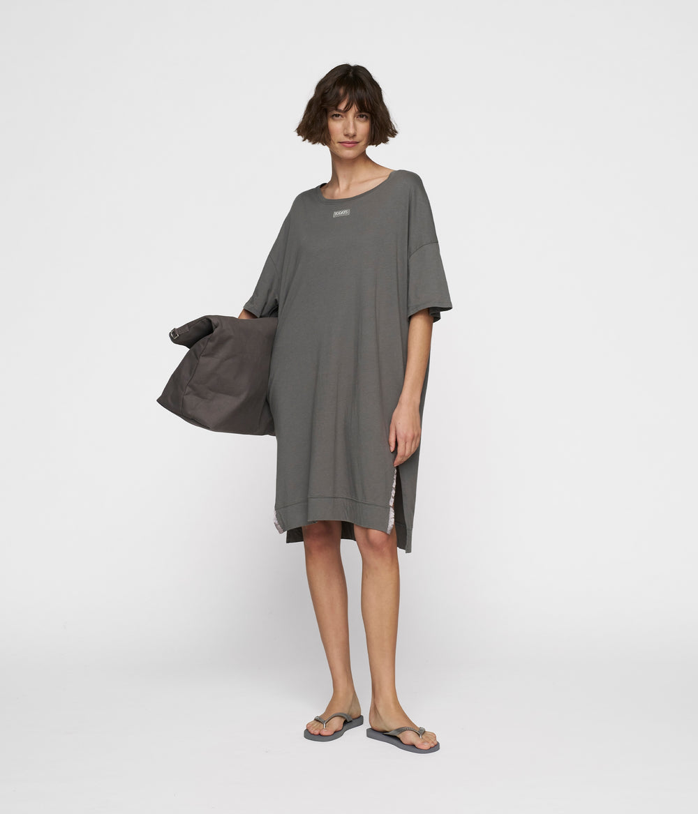 tee dress | oil