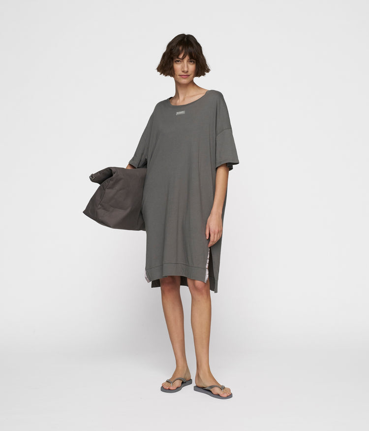 tee dress | oil