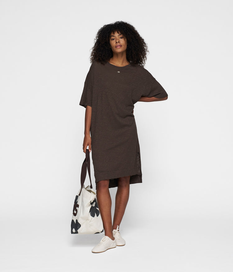 tee dress flower | chocolate