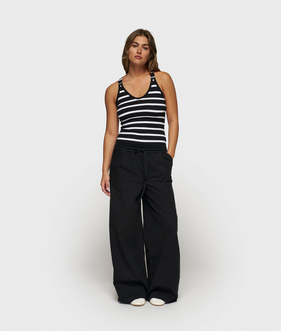 THE WRAPPER STRIPE | black/white