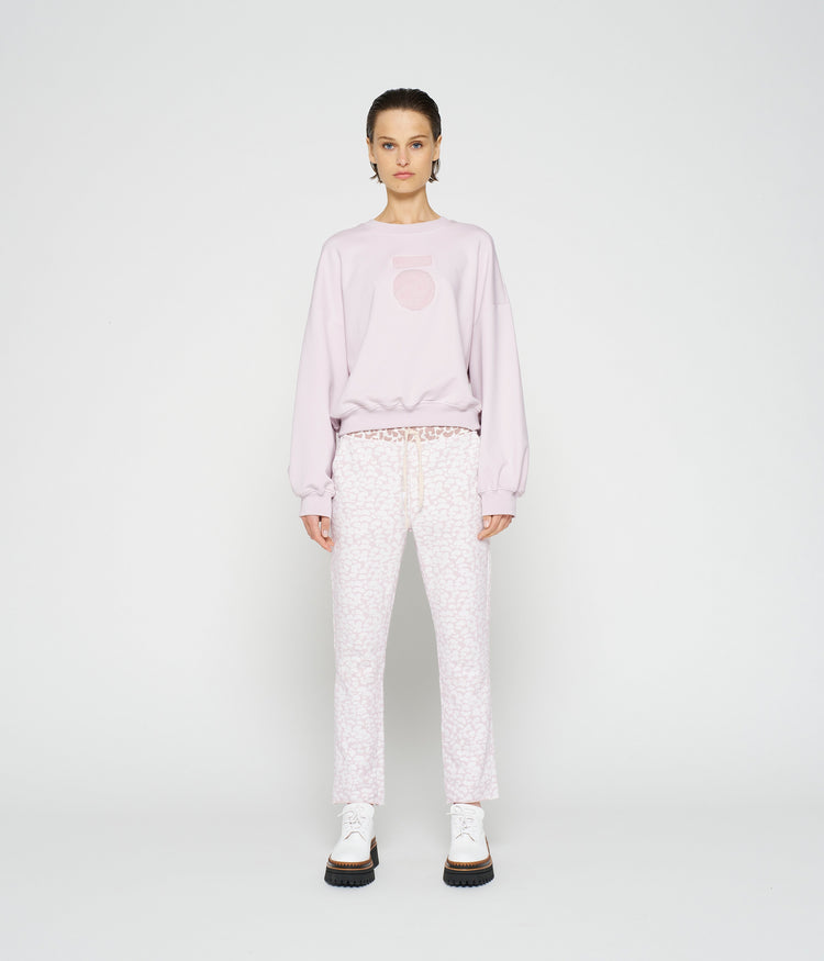 cropped jogger leopard | pale lilac