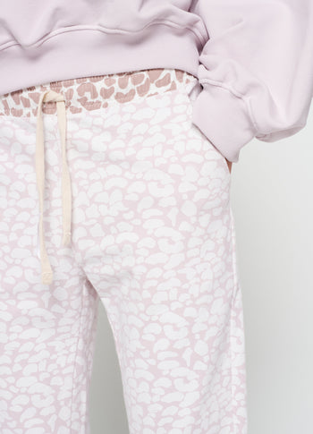 cropped jogger leopard | pale lilac