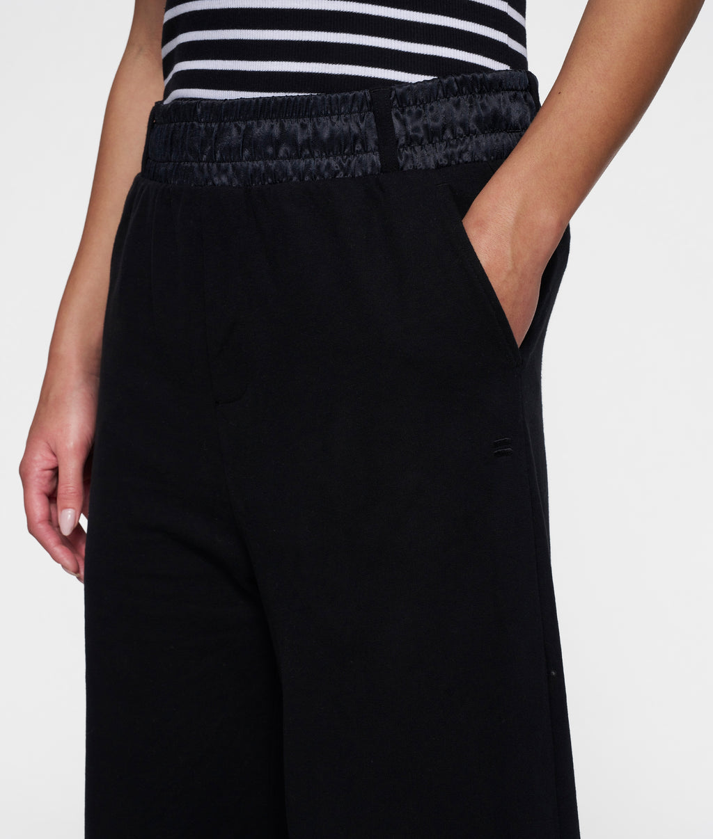 THE WIDE JOGGER | black