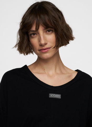 boxy tee | black