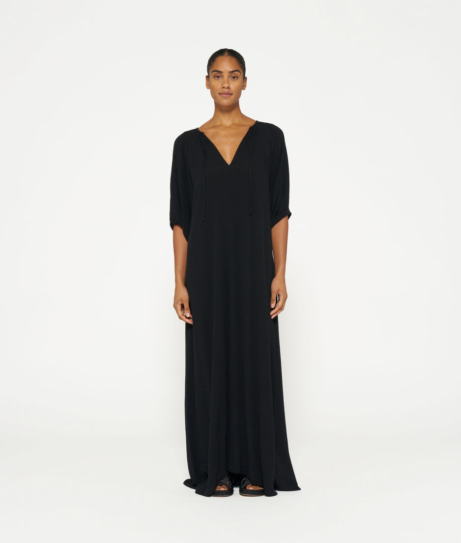 maxi dress | black