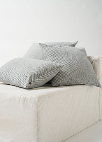 pillow denim stripe 60x60 | ecru