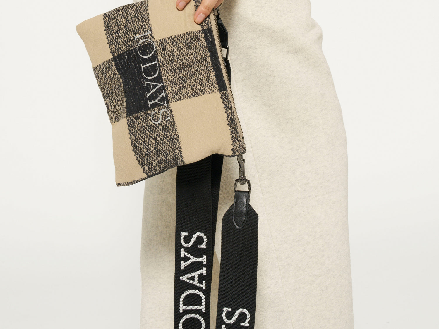 padded pouch fleece | ecru
