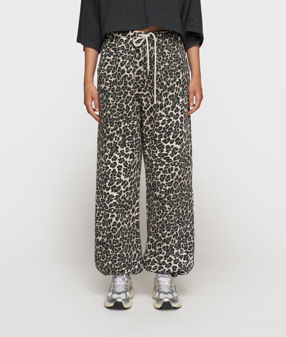 Bar jogger foam leopard | soft white melee