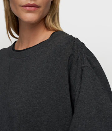 cropped gathering sweater | antra melee
