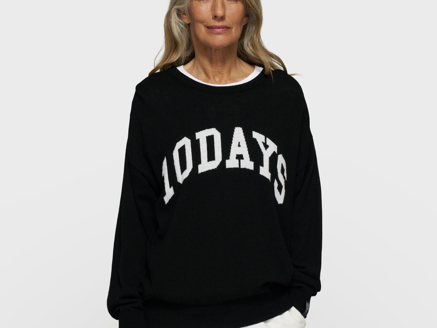 statement sweater knit | black