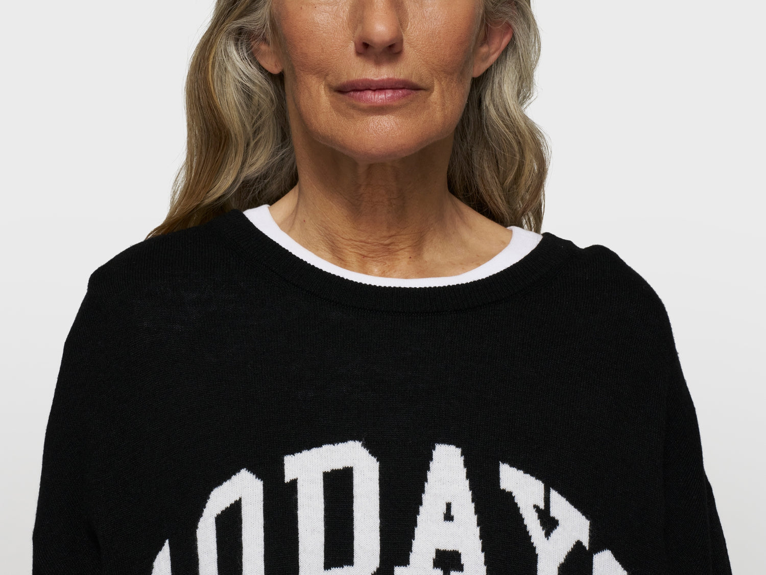 statement sweater knit | black