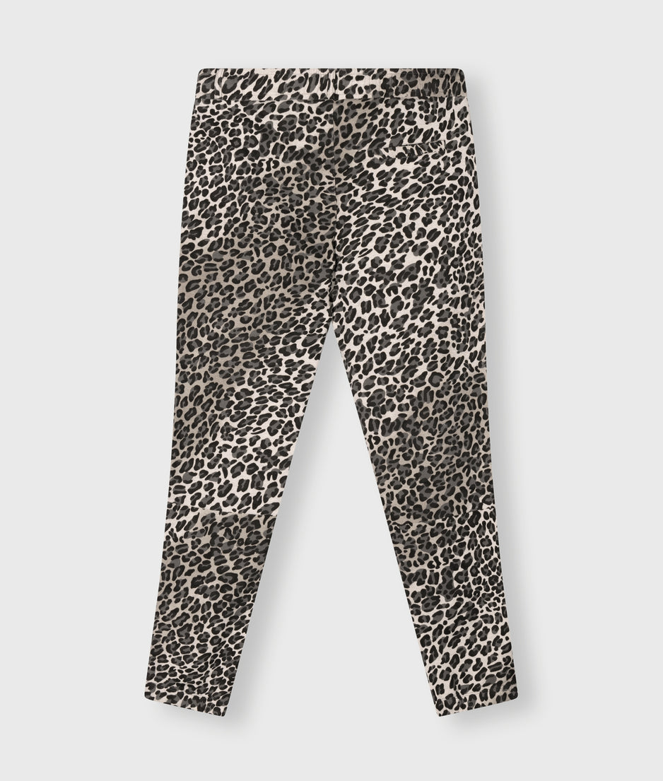 cropped jogger leopard | soft white melee