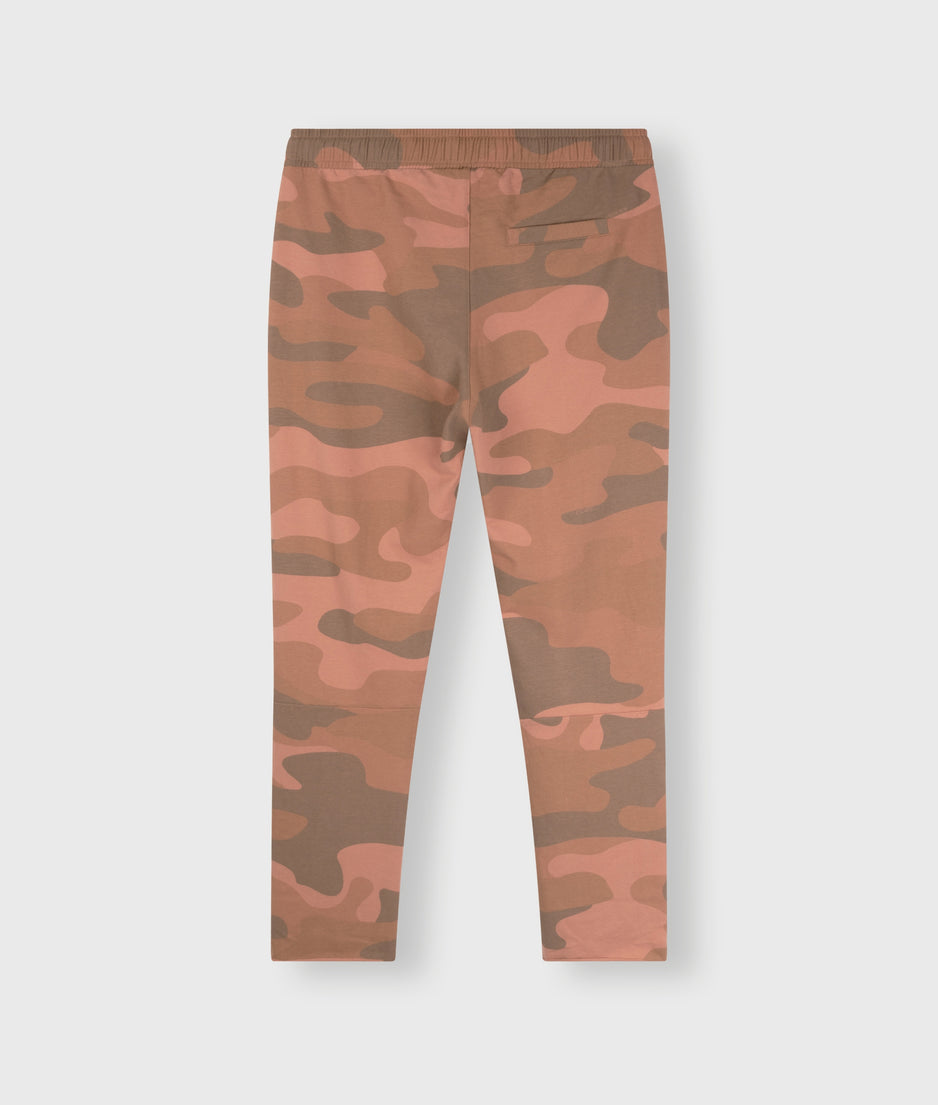 cropped jogger camo | saddle brown