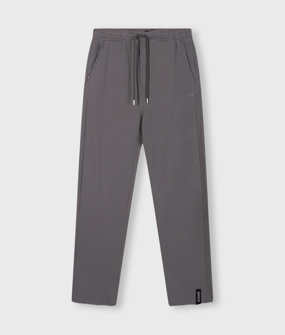 straight jogger | oil