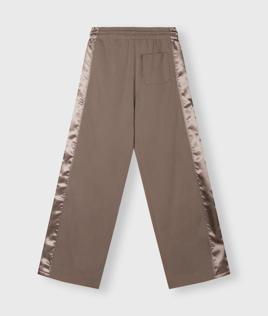 western jogger satin | moonrock